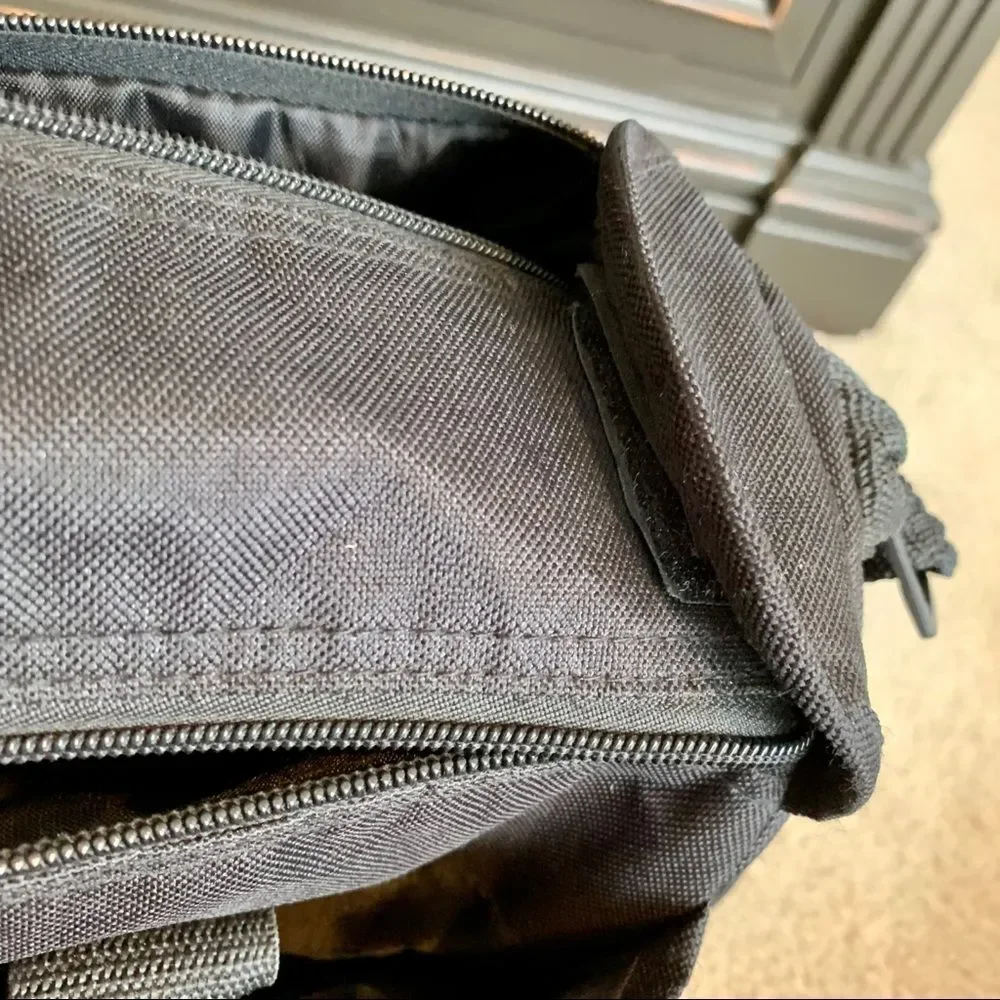 Eddie Bauer Computer Carrying Case‎